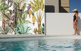 Essence Peregian Beach Resort - Lily 4 Bedroom Luxury Home With Private Pool